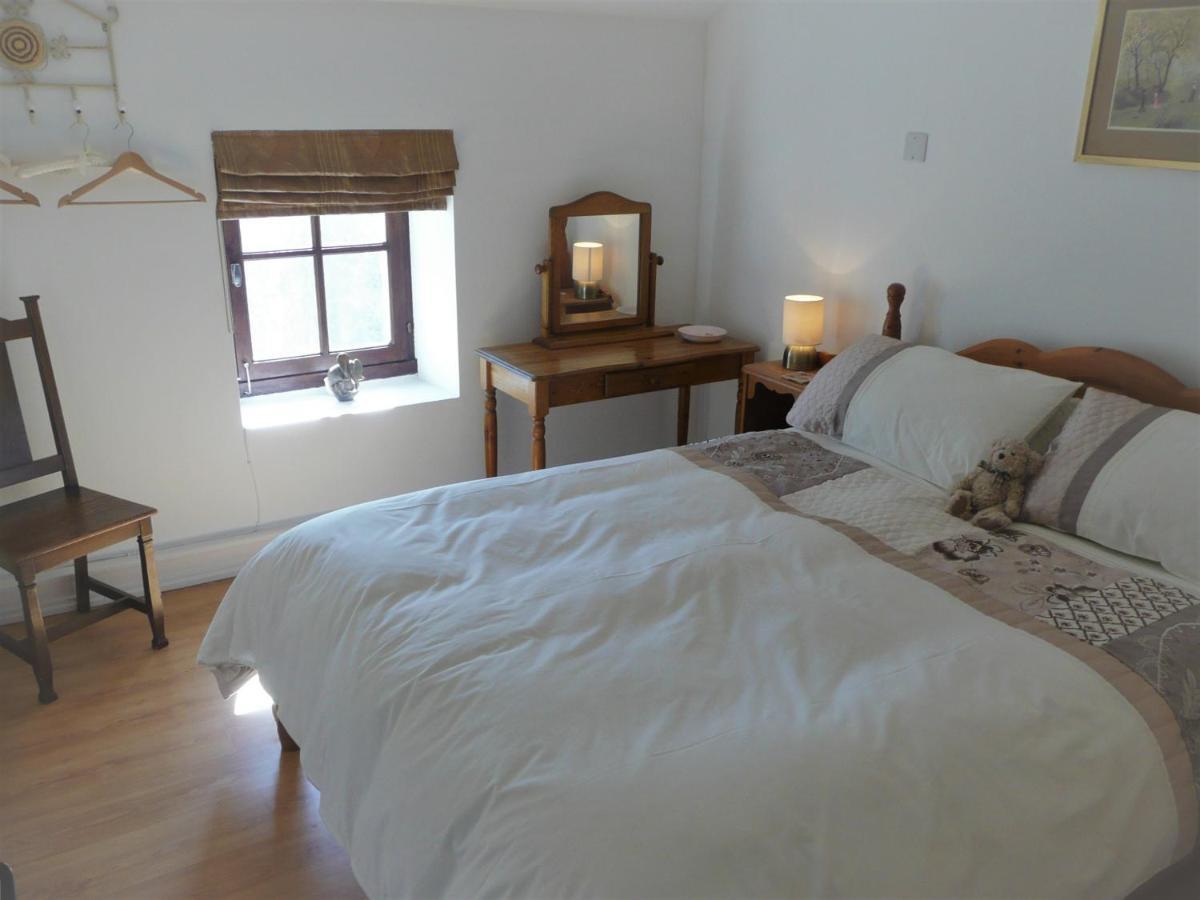 Maison Blanc Bed and Breakfast Gibourne Buitenkant foto