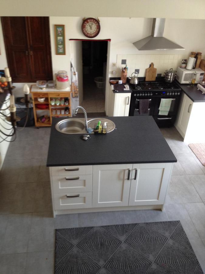 Maison Blanc Bed and Breakfast Gibourne Buitenkant foto